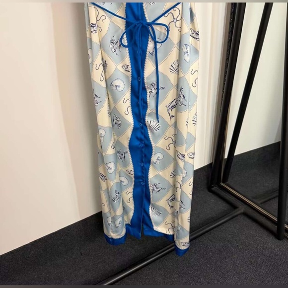 Dior Sophisticated White and Gray Textile - Picture 3 of 9